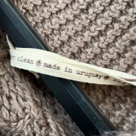 Bellekat one button curved button cardigan - Picture 10 of 10